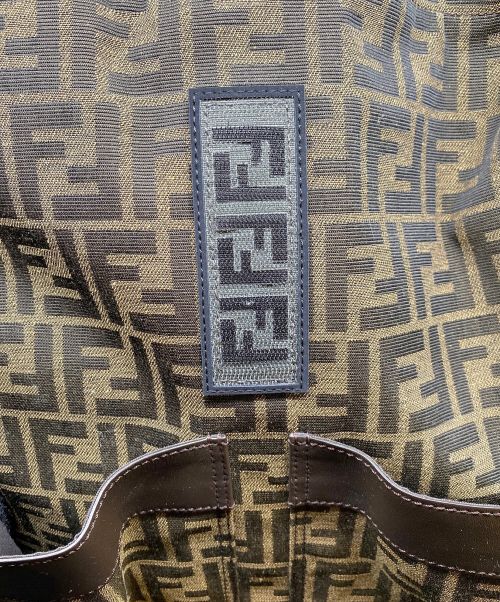 FENDI（フェンディ）FENDI (フェンディ) ドロースドリンクバックパック ブラウン サイズ:-の古着・服飾アイテム