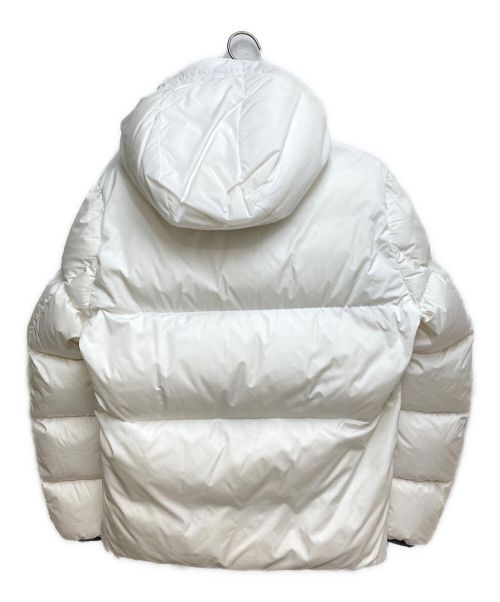 MONCLER（モンクレール）MONCLER (モンクレール) MONTCLA(モンクラ ホワイト サイズ:３の古着・服飾アイテム