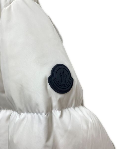 MONCLER（モンクレール）MONCLER (モンクレール) MONTCLA(モンクラ ホワイト サイズ:３の古着・服飾アイテム