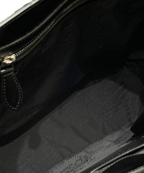 Berluti（ベルルッティ）Berluti (ベルルッティ) トゥジュール ブラック サイズ:-の古着・服飾アイテム