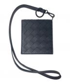 BOTTEGA VENETAボッテガベネタ）の古着「ストラップ付きジップアラウンドウォレット」｜ブラック