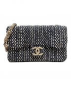 CHANELシャネル）の古着「ツイードパールチェーンハンドバッグ」｜ブラック