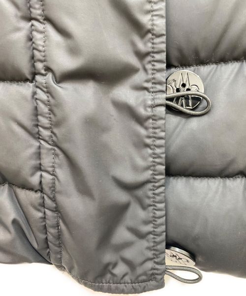 MONCLER（モンクレール）MONCLER (モンクレール) ダウンジャケット ブラックの古着・服飾アイテム