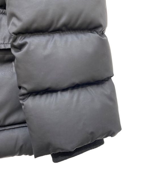 MONCLER（モンクレール）MONCLER (モンクレール) ダウンジャケット ブラックの古着・服飾アイテム