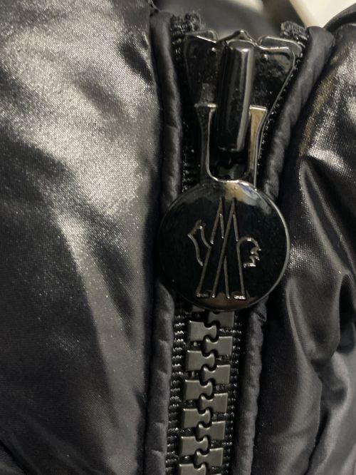 MONCLER（モンクレール）MONCLER (モンクレール) MONTREUIL GILET ブラック サイズ:SIZE 1の古着・服飾アイテム