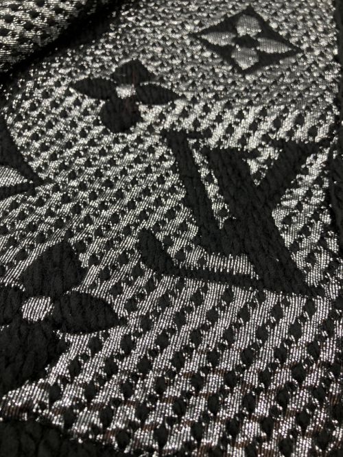 LOUIS VUITTON（ルイ ヴィトン）LOUIS VUITTON (ルイ ヴィトン) エシャルプ ロゴマニア ブラックの古着・服飾アイテム