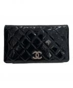 CHANELシャネル）の古着「マトラッセロングウォレット」｜ブラック