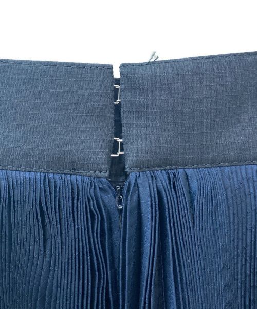 sacai（サカイ）sacai (サカイ) プリーツドッキングスカート ネイビー×ブラックの古着・服飾アイテム