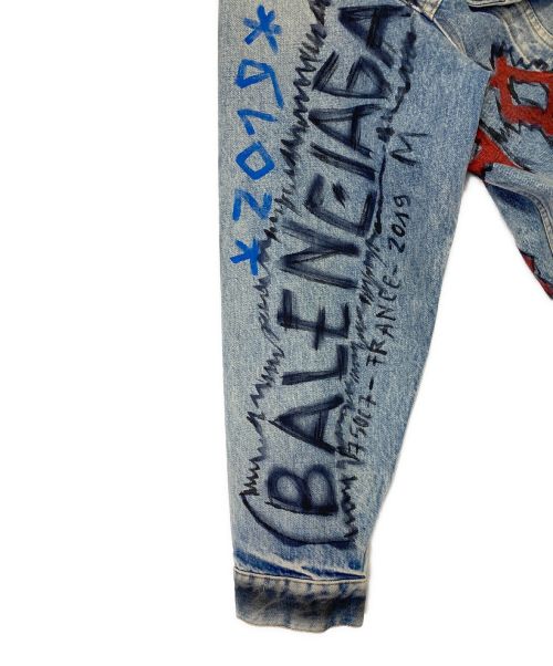 BALENCIAGA（バレンシアガ）BALENCIAGA (バレンシアガ) グラフティペイントデニムジャケット スカイブルー サイズ:44の古着・服飾アイテム