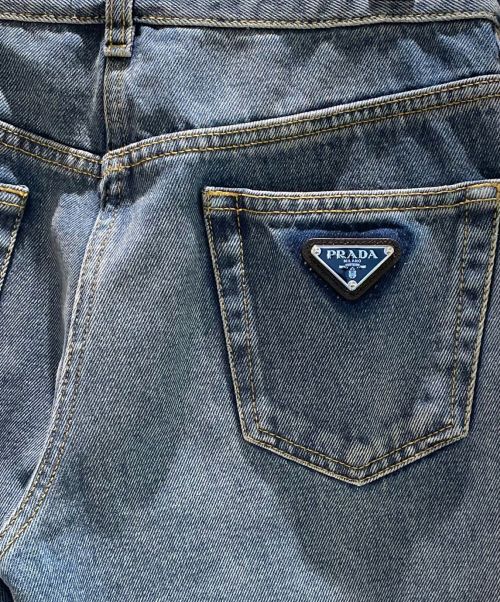 PRADA（プラダ）PRADA (プラダ) トライアングルロゴデニムパンツ インディゴ サイズ:24の古着・服飾アイテム