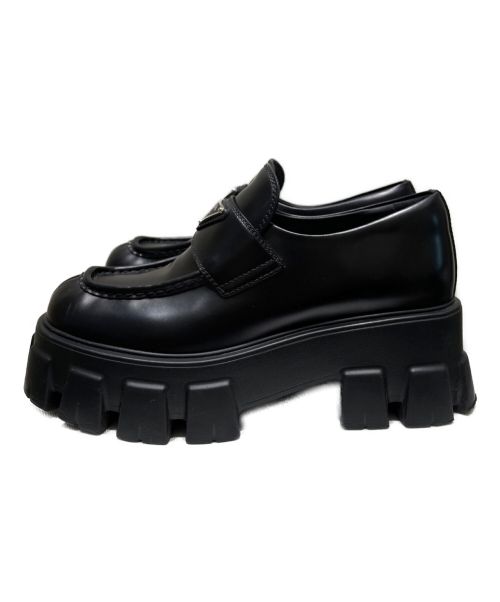 PRADA（プラダ）PRADA (プラダ) モノリス ブラッシュドレザー ローファー ブラック サイズ:38の古着・服飾アイテム