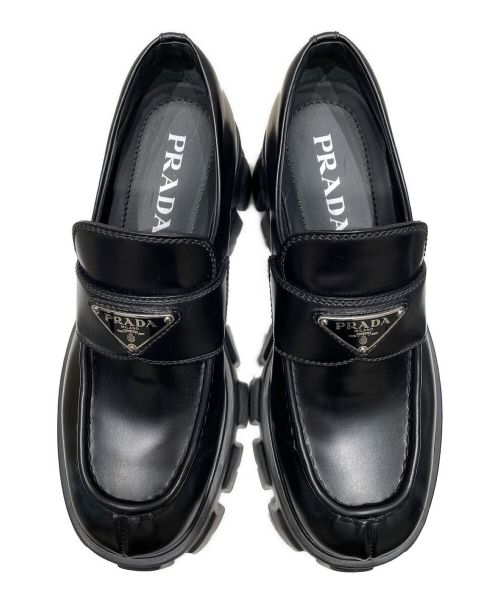 PRADA（プラダ）PRADA (プラダ) モノリス ブラッシュドレザー ローファー ブラック サイズ:38の古着・服飾アイテム