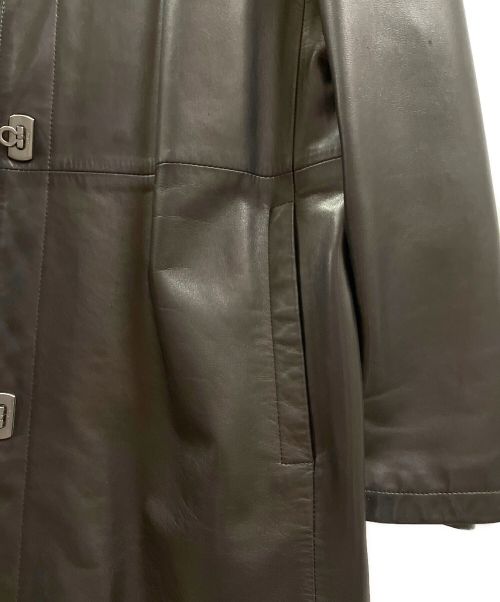 Salvatore Ferragamo（サルヴァトーレ フェラガモ）Salvatore Ferragamo (サルヴァトーレ フェラガモ) ナッパレザーコート ブラック サイズ:50の古着・服飾アイテム
