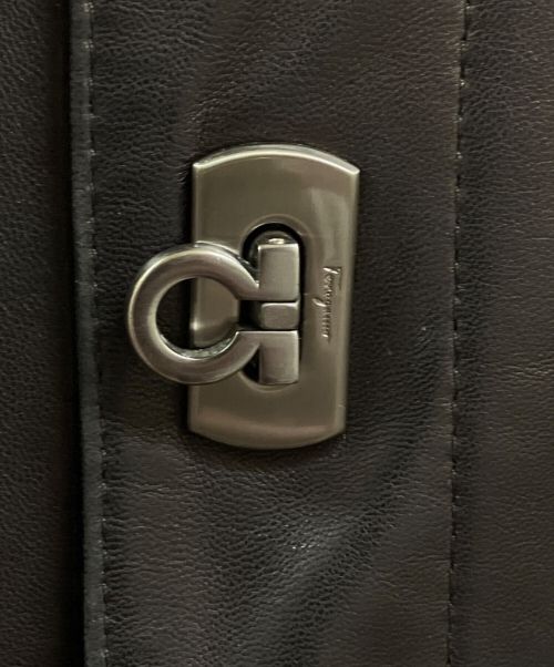 Salvatore Ferragamo（サルヴァトーレ フェラガモ）Salvatore Ferragamo (サルヴァトーレ フェラガモ) ナッパレザーコート ブラック サイズ:50の古着・服飾アイテム