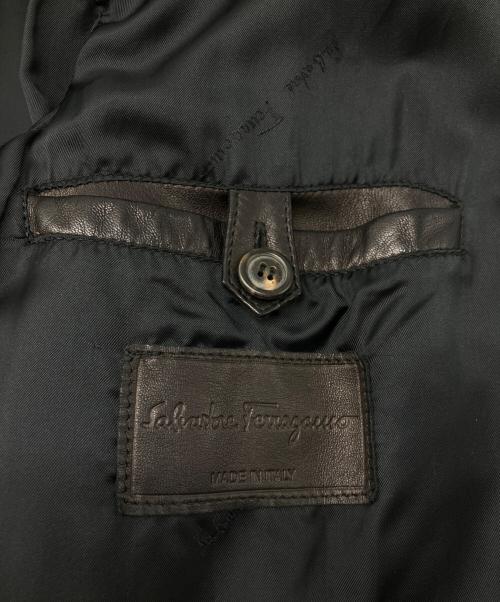Salvatore Ferragamo（サルヴァトーレ フェラガモ）Salvatore Ferragamo (サルヴァトーレ フェラガモ) ナッパレザーコート ブラック サイズ:50の古着・服飾アイテム