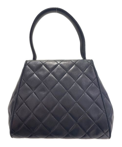 CHANEL（シャネル）CHANEL (シャネル) マトラッセトップハンドルバッグ ブラックの古着・服飾アイテム