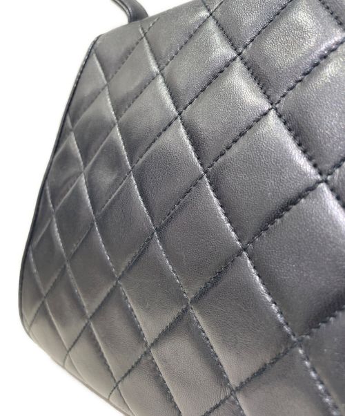CHANEL（シャネル）CHANEL (シャネル) マトラッセトップハンドルバッグ ブラックの古着・服飾アイテム
