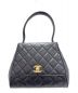 CHANEL（シャネル）の古着「マトラッセトップハンドルバッグ」｜ブラック