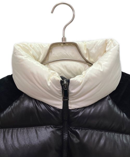 MONCLER（モンクレール）MONCLER (モンクレール) CHOUELLE/ショートダウンジャケット ブラックの古着・服飾アイテム