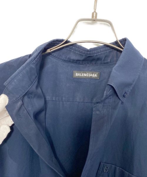 BALENCIAGA（バレンシアガ）BALENCIAGA (バレンシアガ) Symbolic Logo Shirt ネイビー サイズ:38の古着・服飾アイテム
