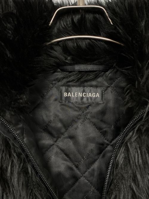 BALENCIAGA（バレンシアガ）BALENCIAGA (バレンシアガ) ZIP UP FAKEFUR JACKET ブラック サイズ:SIZE 44の古着・服飾アイテム