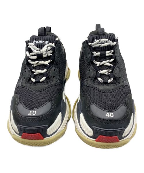 BALENCIAGA（バレンシアガ）BALENCIAGA (バレンシアガ) TRIPLE S TRAINERS  ブラック サイズ:40 / 26.5cm (US8.5)の古着・服飾アイテム