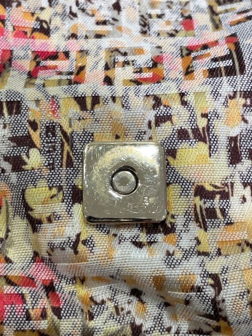 FENDI（フェンディ）FENDI (フェンディ) マンマバケット ベージュの古着・服飾アイテム