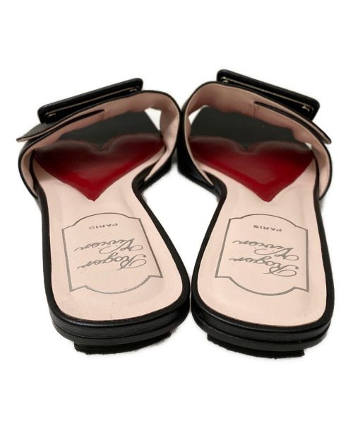 Roger Vivier（ロジェ ヴィヴィエ）Roger Vivier (ロジェ ヴィヴィエ) カバードバックルミュール ブラック サイズ:35の古着・服飾アイテム