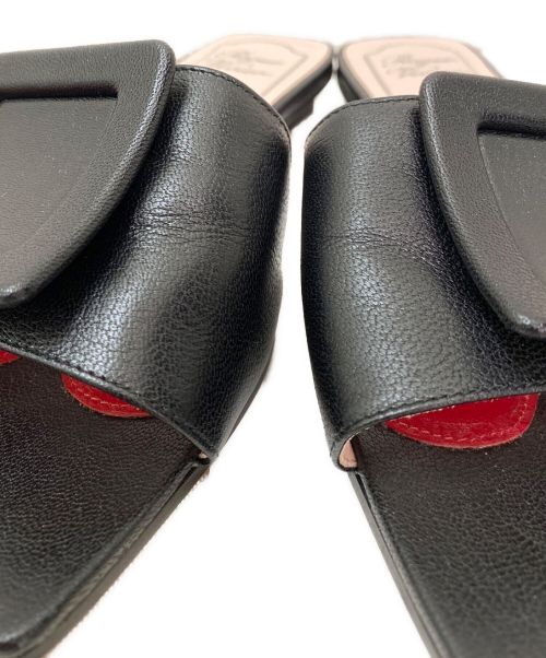Roger Vivier（ロジェ ヴィヴィエ）Roger Vivier (ロジェ ヴィヴィエ) カバードバックルミュール ブラック サイズ:35の古着・服飾アイテム