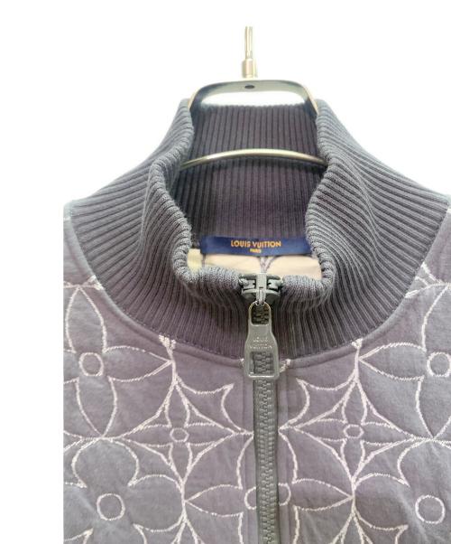 LOUIS VUITTON（ルイ ヴィトン）LOUIS VUITTON (ルイ ヴィトン) ジップスルーモノグラムフラワーブルゾンジャケット グレー サイズ:Lの古着・服飾アイテム