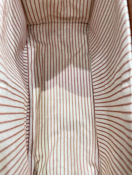 LOEWE（ロエベ）LOEWE (ロエベ) クッション スモール ベージュの古着・服飾アイテム