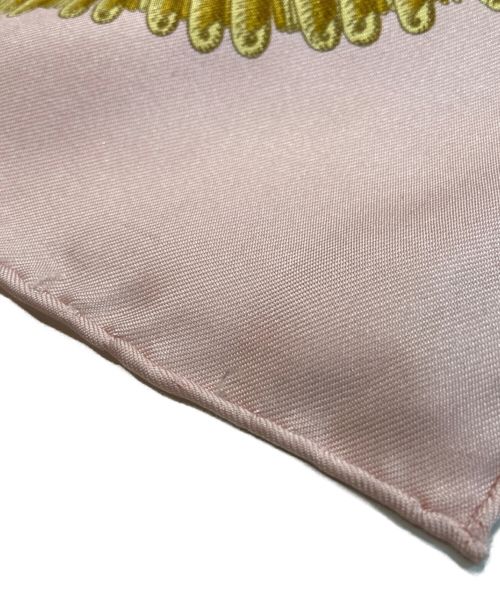 HERMES（エルメス）HERMES (エルメス) カレ90 ピンク×ホワイトの古着・服飾アイテム