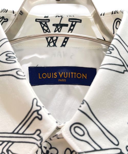 LOUIS VUITTON（ルイ ヴィトン）LOUIS VUITTON×Virgil Abloh (ルイヴィトン ヴァージル・アブロー) モノグラムプレイスグラフィックシャツ ホワイト サイズ:XSの古着・服飾アイテム