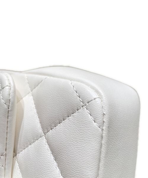 CHANEL（シャネル）CHANEL (シャネル) ミニマトラッセ ホワイト サイズ:ミニの古着・服飾アイテム