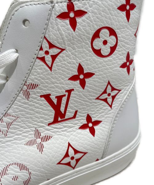 LOUIS VUITTON（ルイ ヴィトン）LOUIS VUITTON (ルイ ヴィトン) タトゥーラインモノグラムハイカットスニーカー ホワイト×レッド サイズ:7 1/2の古着・服飾アイテム