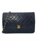 CHANELシャネル）の古着「ダブルフラップマトラッセ」｜ブラック