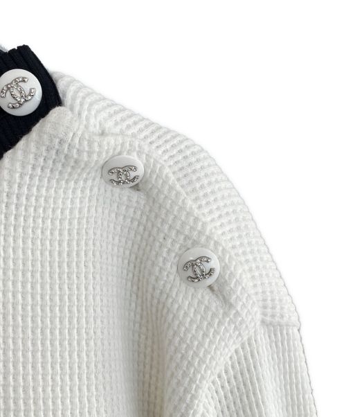 CHANEL（シャネル）CHANEL (シャネル) ココボタンニット ホワイト×ブラック サイズ:40の古着・服飾アイテム