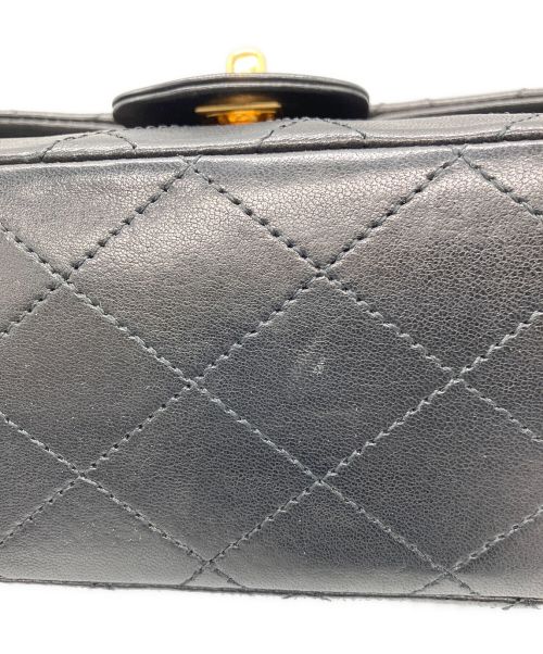 CHANEL（シャネル）CHANEL (シャネル) Wフラップチェーンショルダーバッグ ブラック サイズ:25の古着・服飾アイテム