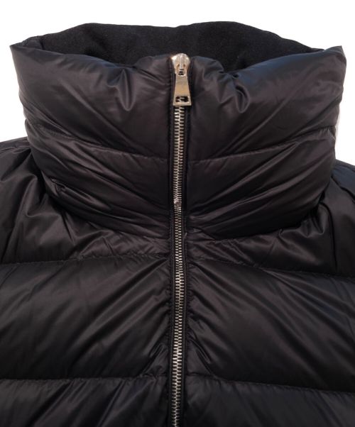 MONCLER（モンクレール）MONCLER (モンクレール) ダウンコート ブラック サイズ:4の古着・服飾アイテム
