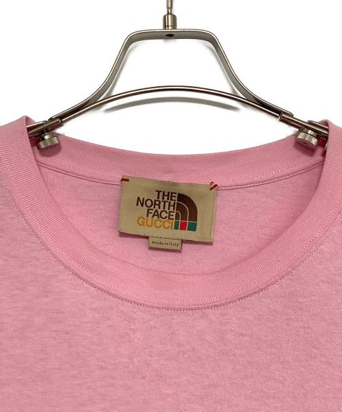GUCCI（グッチ）GUCCI (グッチ) THE NORTH FACE (ザ ノース フェイス) プリントTシャツ ピンク サイズ:XLの古着・服飾アイテム