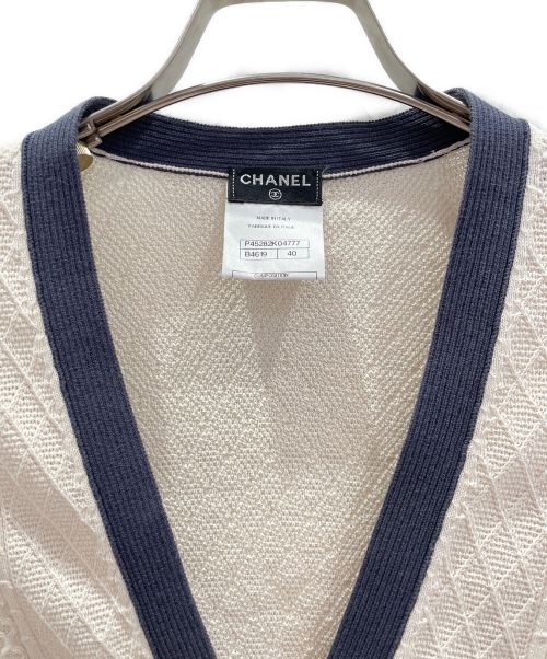 CHANEL（シャネル）CHANEL (シャネル) Vネックコットンカーディガン アイボリー×ネイビー サイズ:40の古着・服飾アイテム