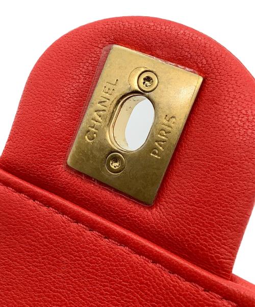 CHANEL（シャネル）CHANEL (シャネル) マトラッセ パールチェーンショルダーバッグ レッドの古着・服飾アイテム