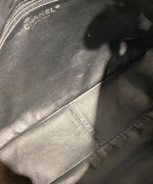CHANEL（シャネル）CHANEL (シャネル) マトラッセショルダーバッグ ブラックの古着・服飾アイテム