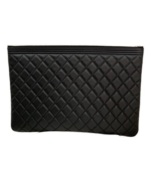 CHANEL（シャネル）CHANEL (シャネル) ボーイシャネルクラッチバッグ ブラックの古着・服飾アイテム