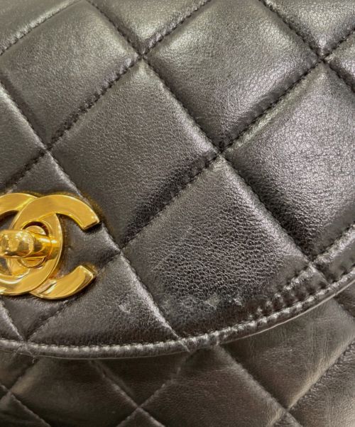 CHANEL（シャネル）CHANEL (シャネル) マトラッセリュック ブラック×ゴールドの古着・服飾アイテム