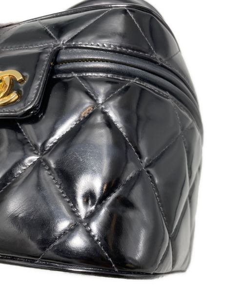CHANEL（シャネル）CHANEL (シャネル) パテントバニティバッグ ブラック サイズ:-の古着・服飾アイテム