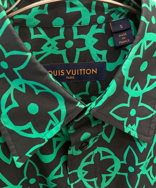 LOUIS VUITTON（ルイ ヴィトン）LOUIS VUITTON (ルイ ヴィトン) モノグラムデザインワックスオーバーサイズシャツ グリーン サイズ:Sの古着・服飾アイテム