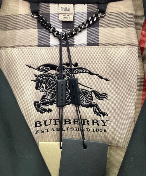 BURBERRY（バーバリー）BURBERRY (バーバリー) ショートトレンチコート ブラック サイズ:38の古着・服飾アイテム