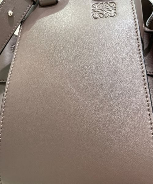 LOEWE（ロエベ）LOEWE (ロエベ) ハンモック ドローストリングバッグ スモール ブラウン サイズ:スモールの古着・服飾アイテム