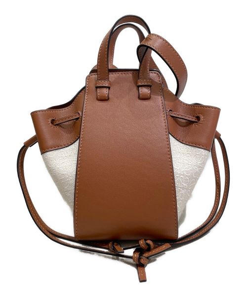 LOEWE（ロエベ）LOEWE (ロエベ) ハンモック ドローストリングバッグ ミニ ベージュ×ブラウン サイズ:ミニの古着・服飾アイテム